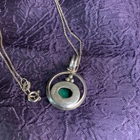 Sterling Silver Turquoise (?) Pendant on 17 inch Sterling Silver Rope Chain - Picture 3 of 7